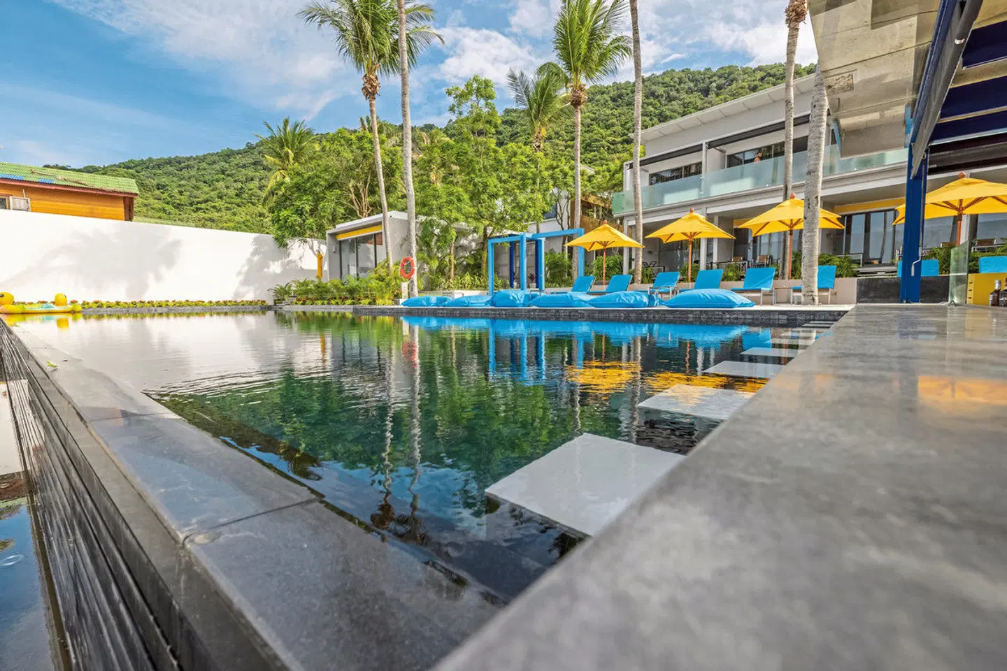 Explorar Koh Phangan Pool