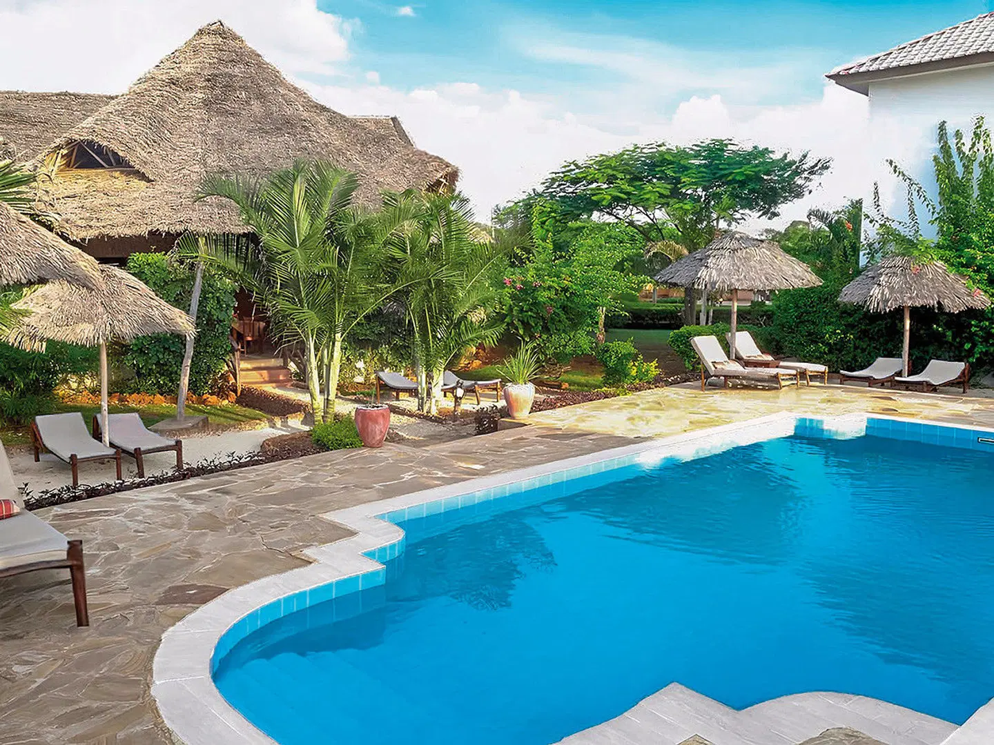 AHG Hisia Nungwi Experience POOL