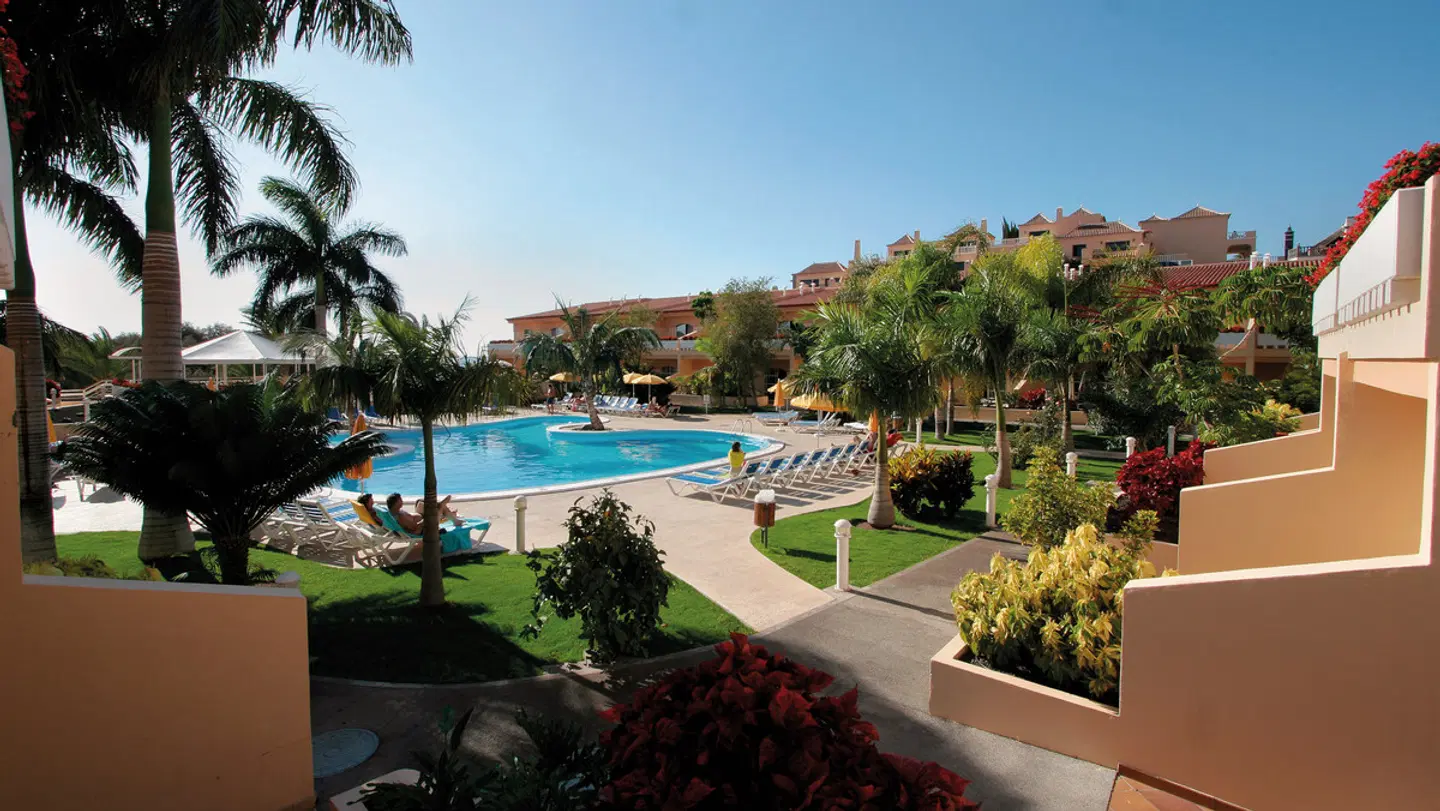 Jardín del Conde Pool