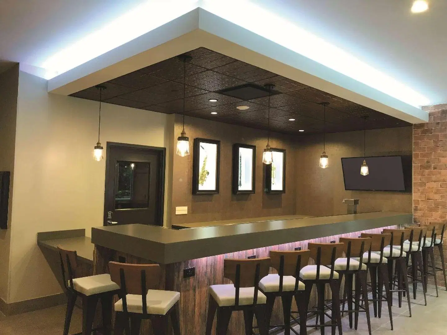 La Quinta Inn & Suites New Orleans Downtown Bar