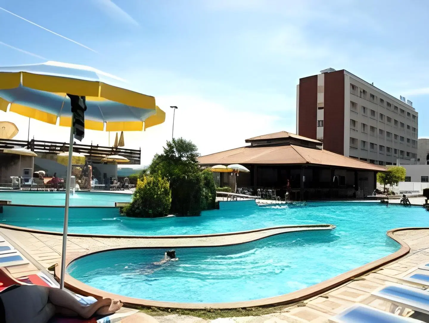 Hotel Adria Pool