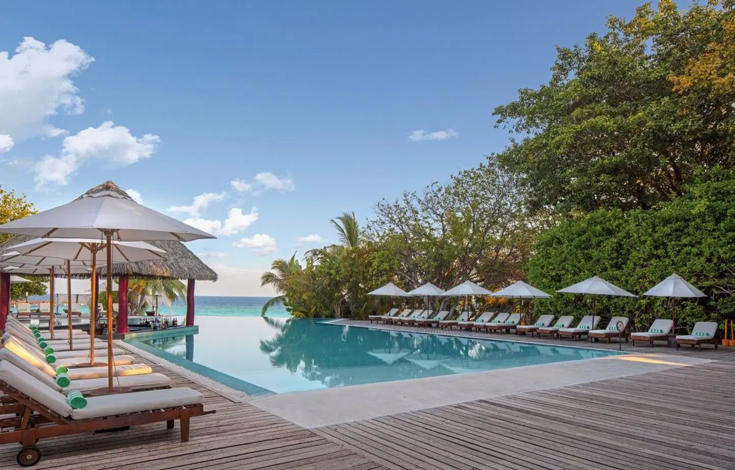 ADAARAN Select Meedhupparu Pool