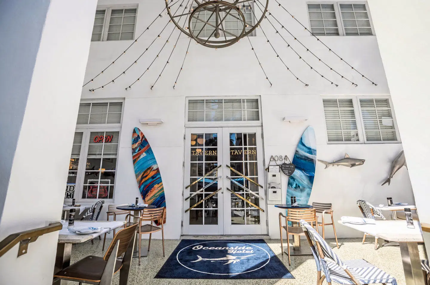 Oceanside Hotel Modellaufnahme