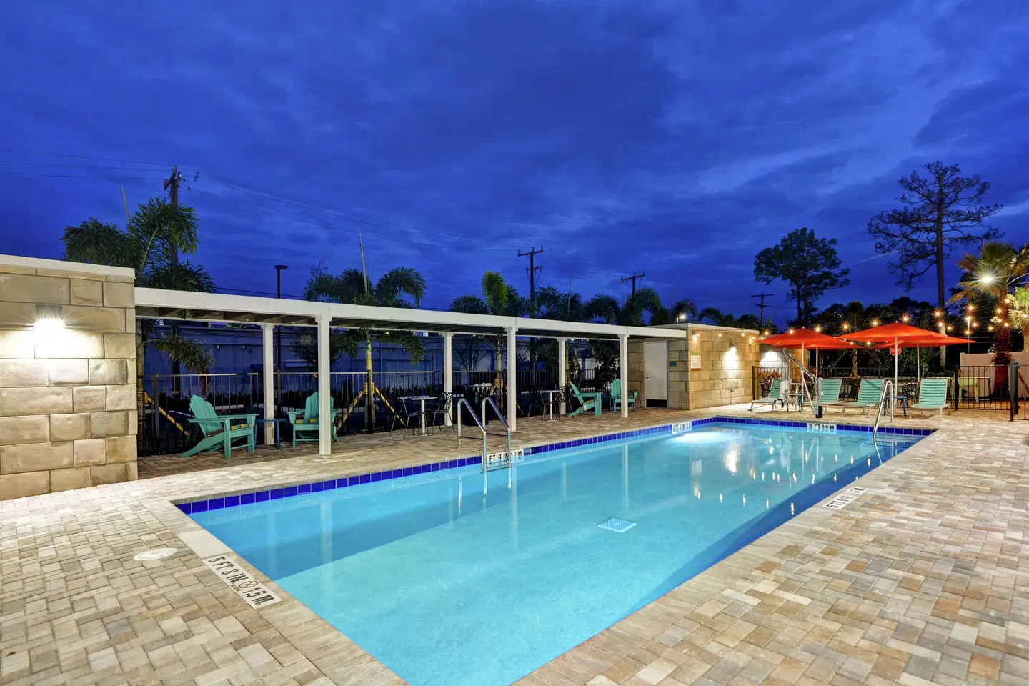 Home2 Suites By Hilton Daytona Beach Speedway Pool