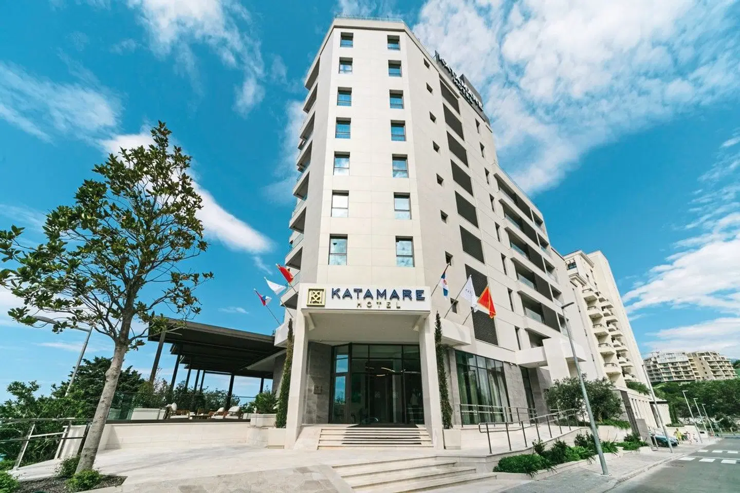 Hotel Katamare Aussenansicht