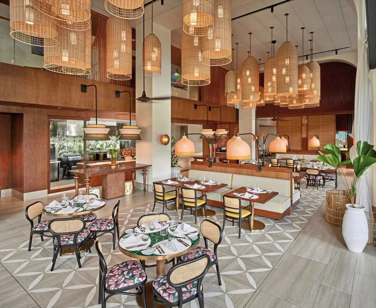 Canopy by Hilton Seychelles Bar