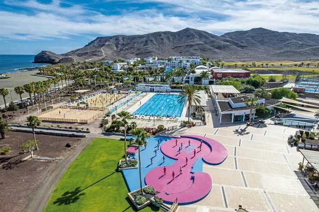 Playitas Aparthotel Aussenansicht