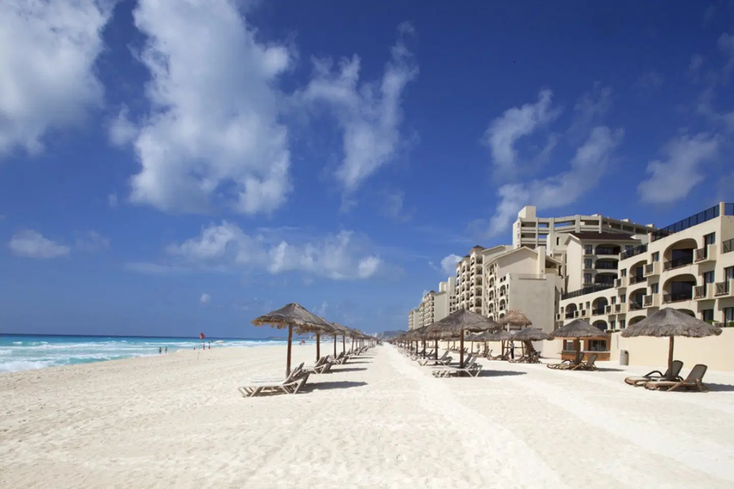 Emporio Cancun Strand