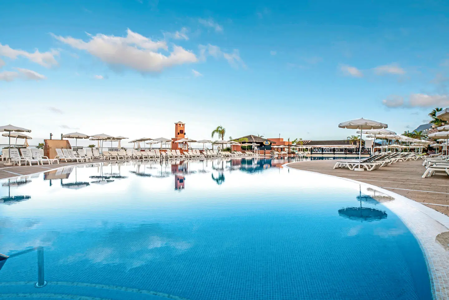 Landmar Costa Los Gigantes Family Resorts Pool