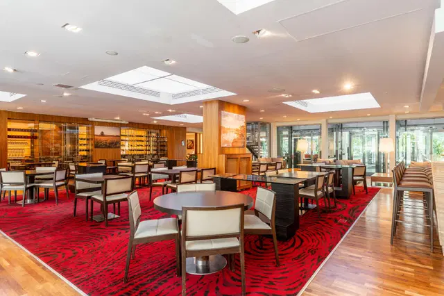 Radisson Blu Elizabete Hotel Lobby