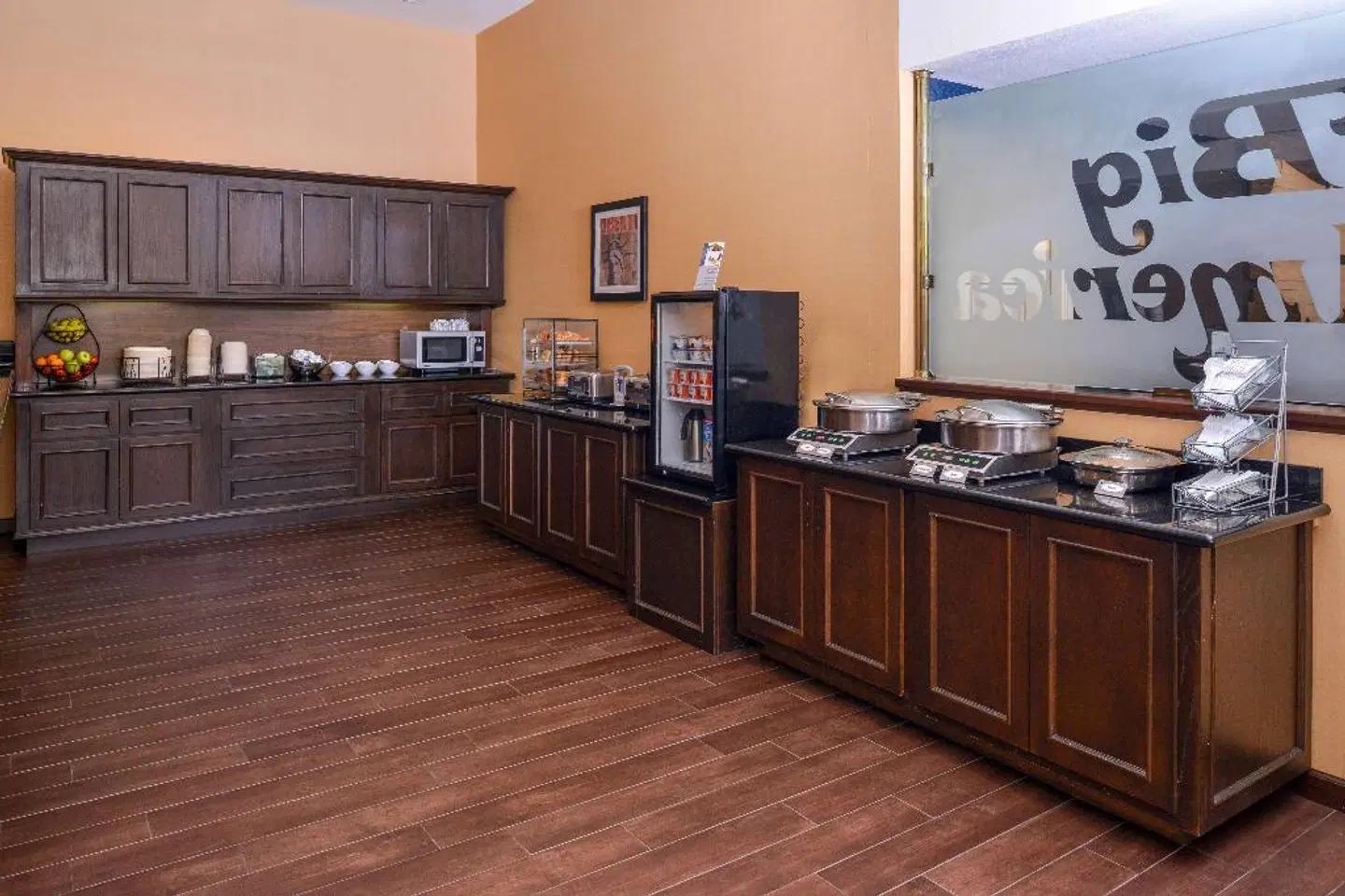 Best Western Plus Big America Restaurant