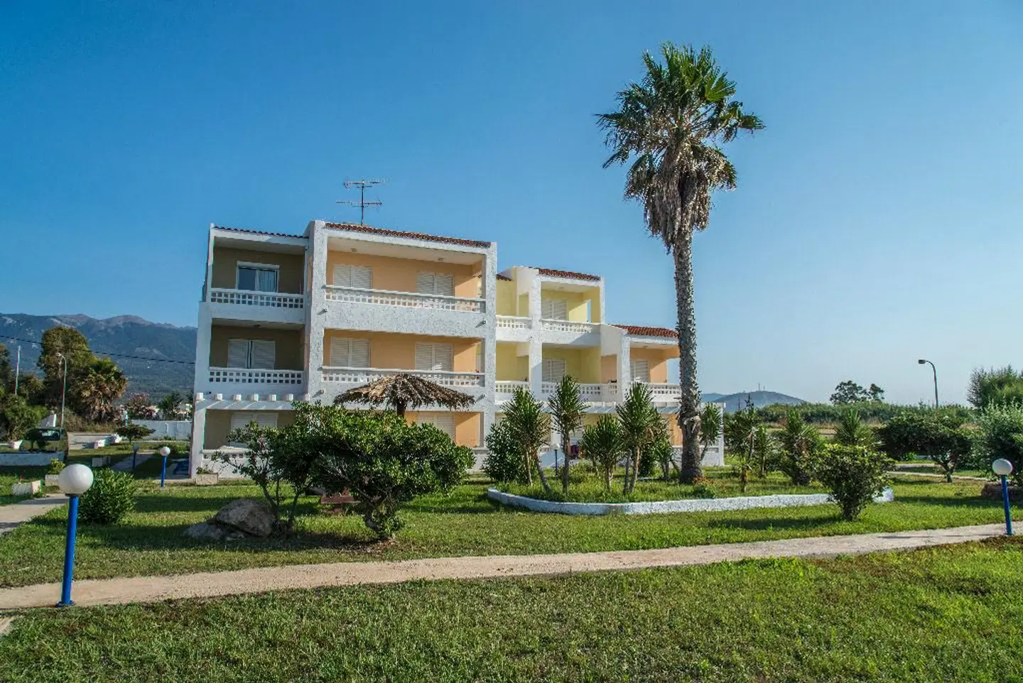 Byron Apartments Aussenansicht