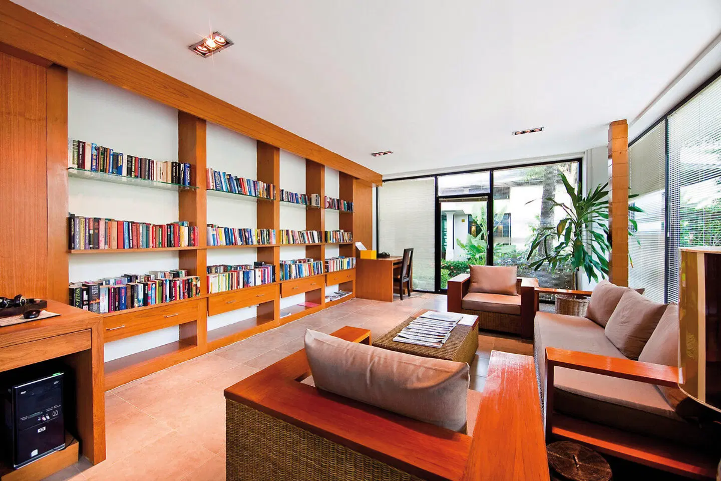 La Vela Khao Lak Lobby