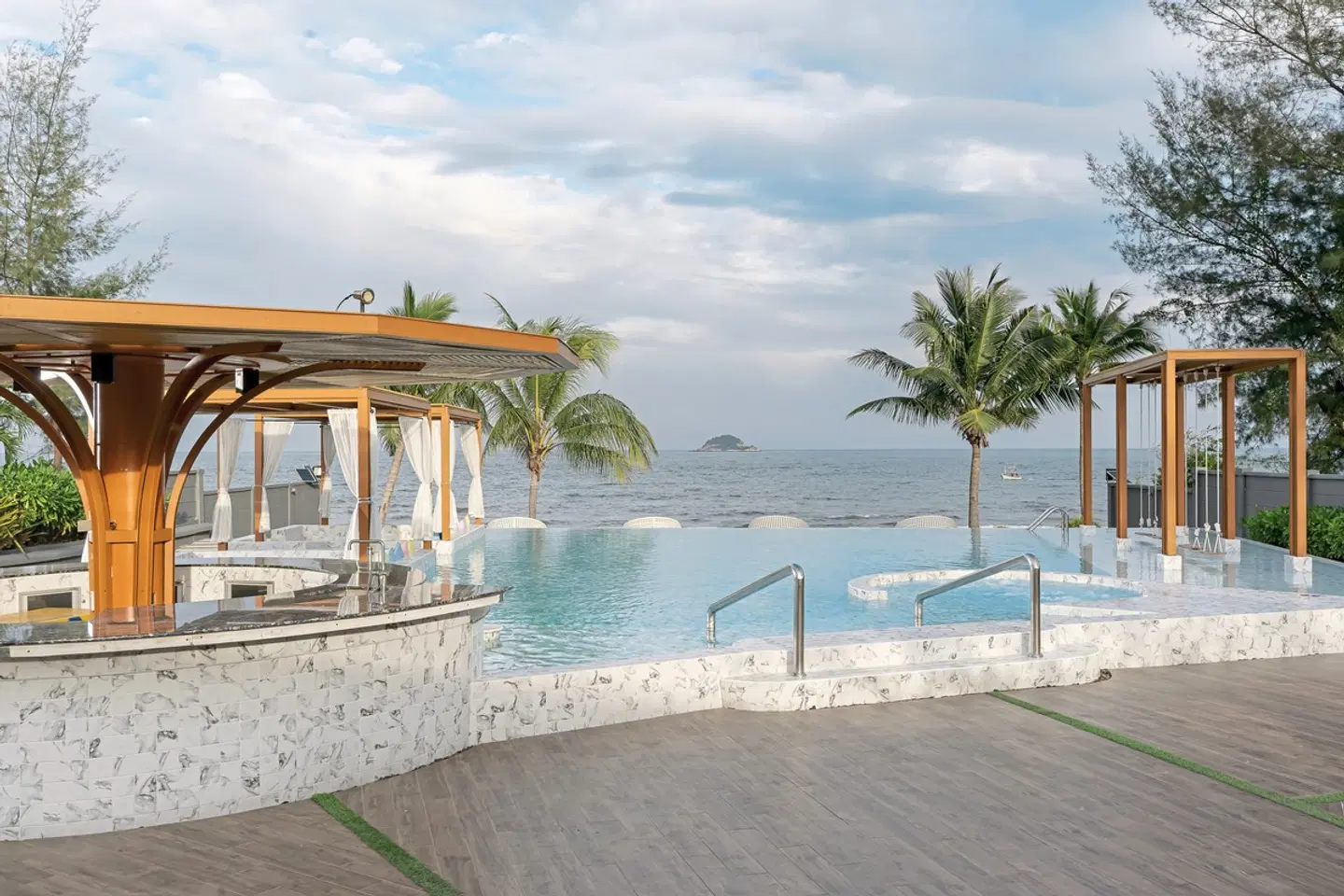 Best Western Plus Carapace Hotel Hua Hin Pool