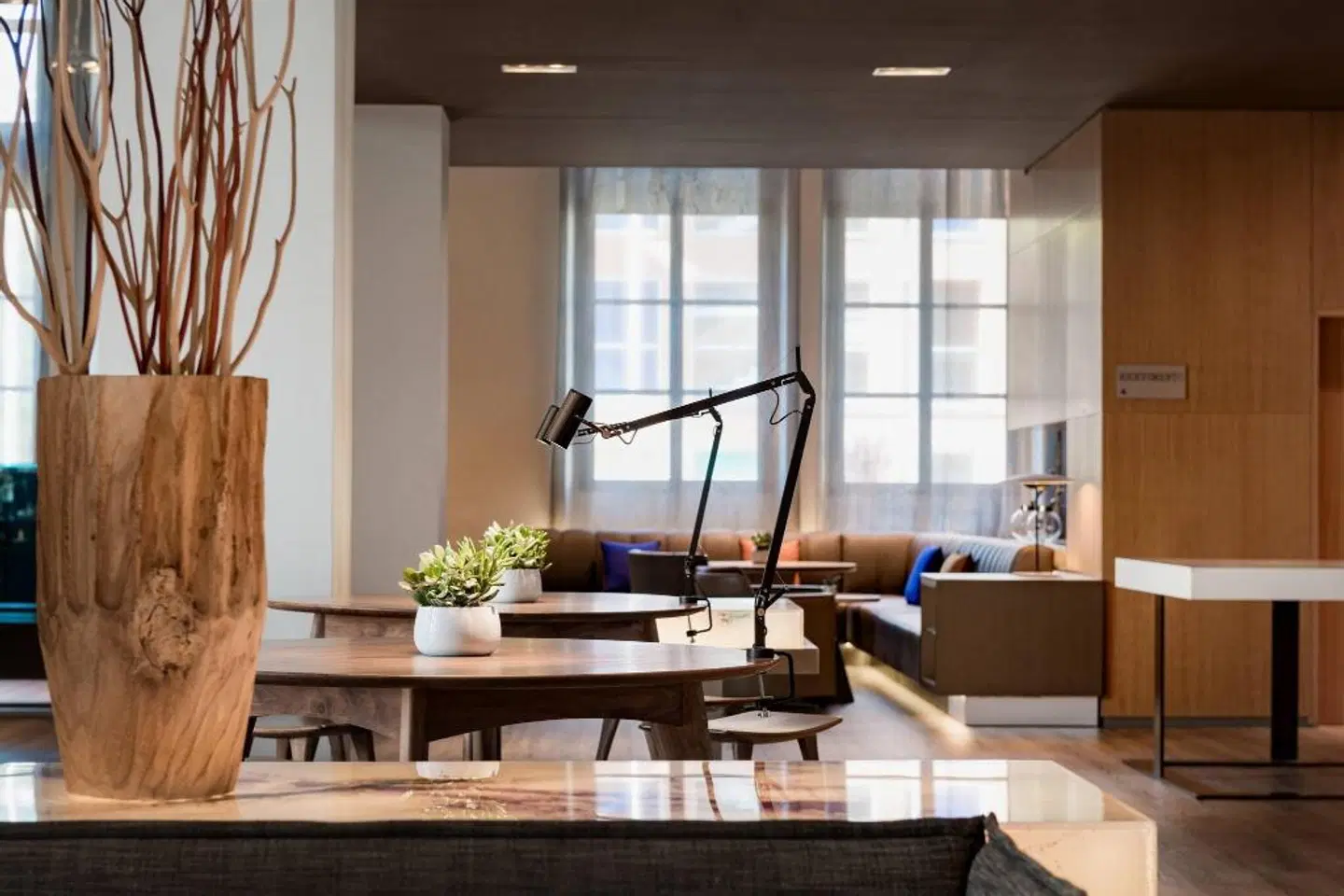 AC Hotel by Marriott Torino Lobby