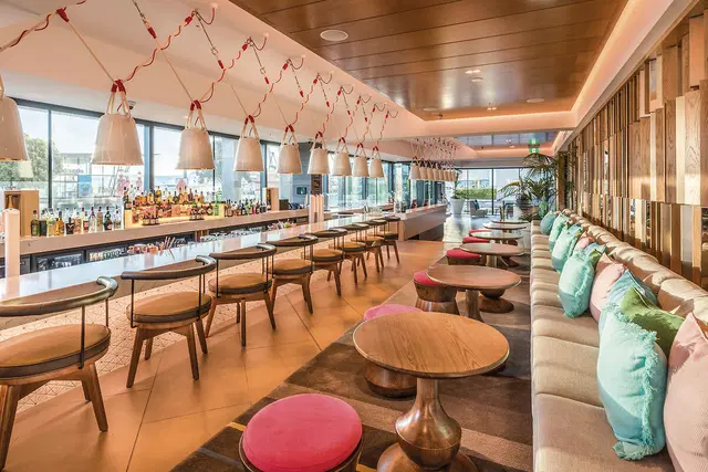 M'Social Hotel Auckland Bar