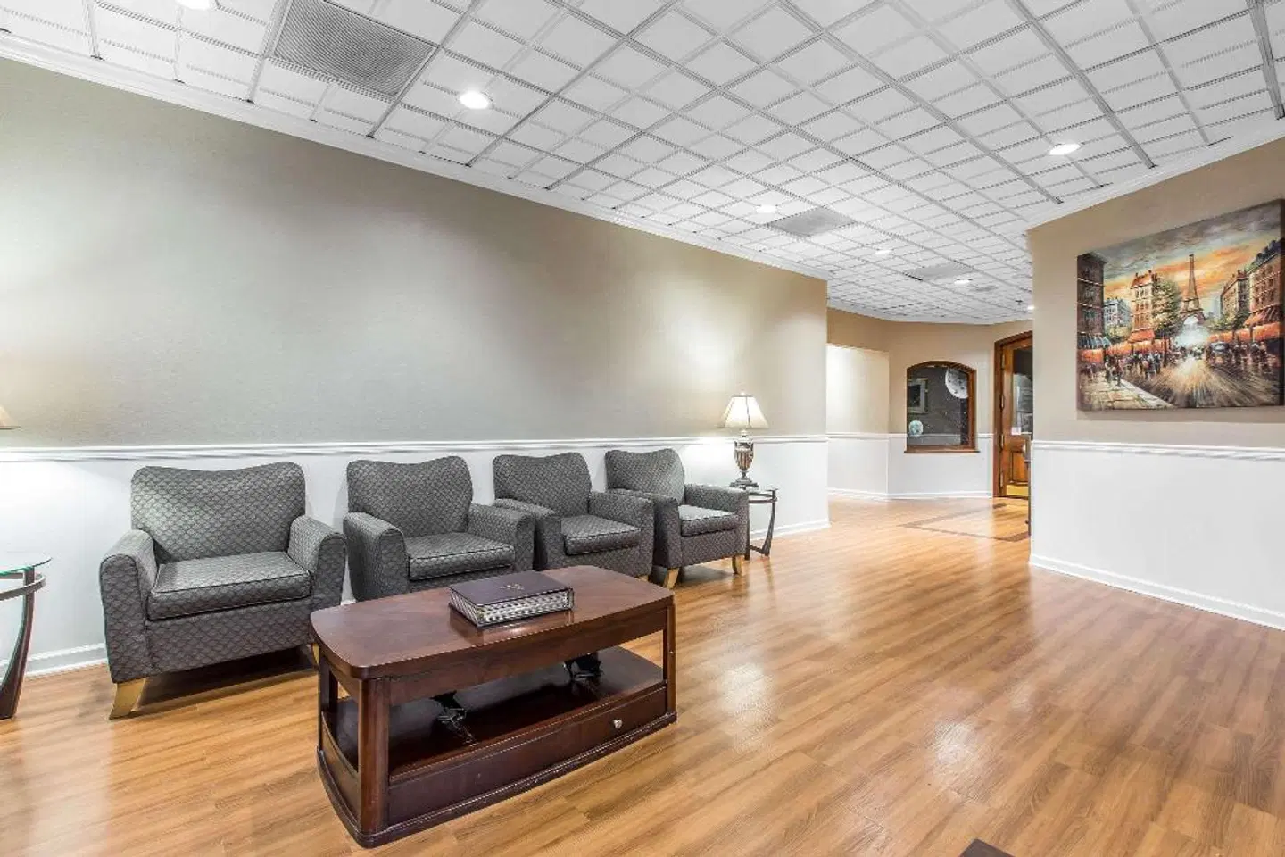 Quality Inn Midtown Savannah Lobby