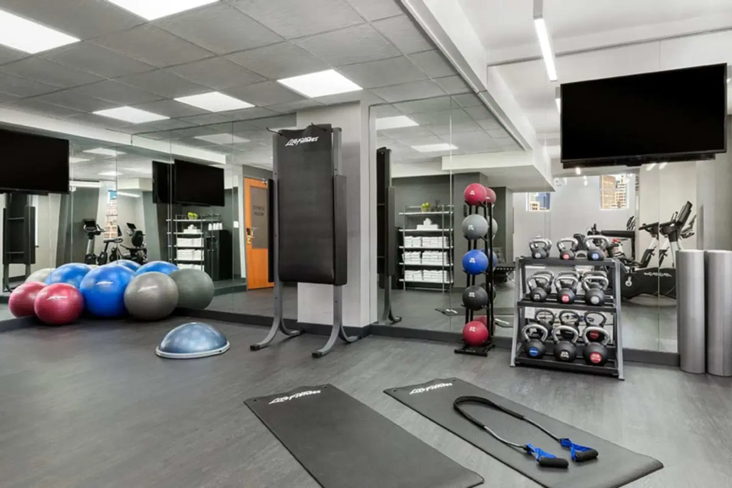 Hotel 57 Sport und Entertainment