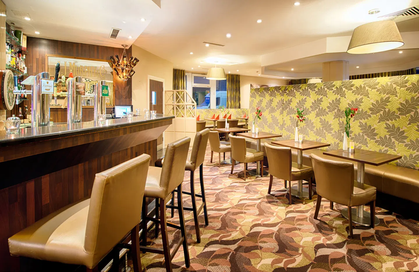 Leonardo Hotel Hamburg Elbbruecken Bar