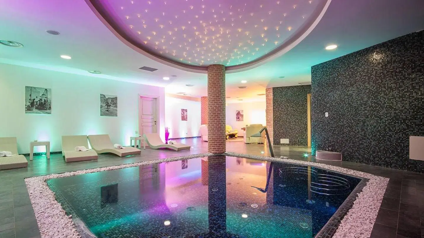 Villas Resort Hallenbad