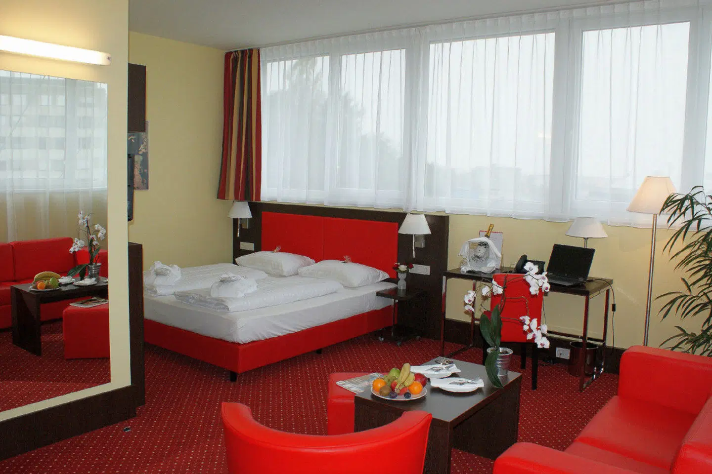 PLAZA Premium Salzburg (ex Best Western Plus Amedia Art Hotel) Wohnbeispiel