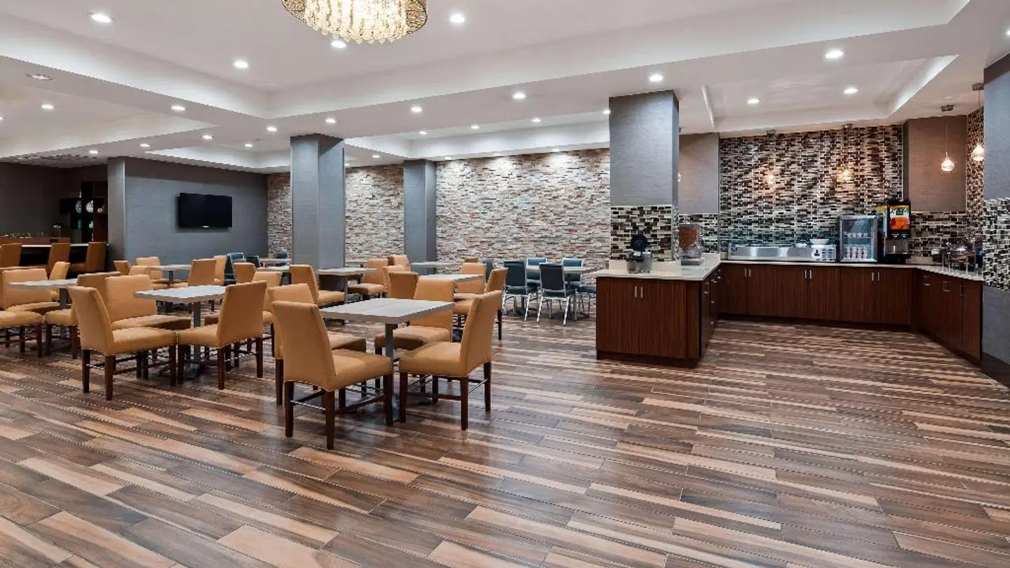 Best Western Plus Philadelphia Convention Center Hotel Restaurant