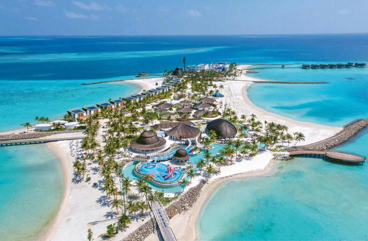 Centara Mirage Lagoon Maldives Pool