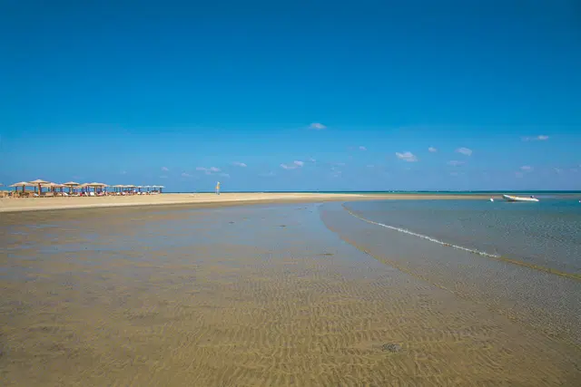 Lahami Bay Beach Resort & Gardens BEACH