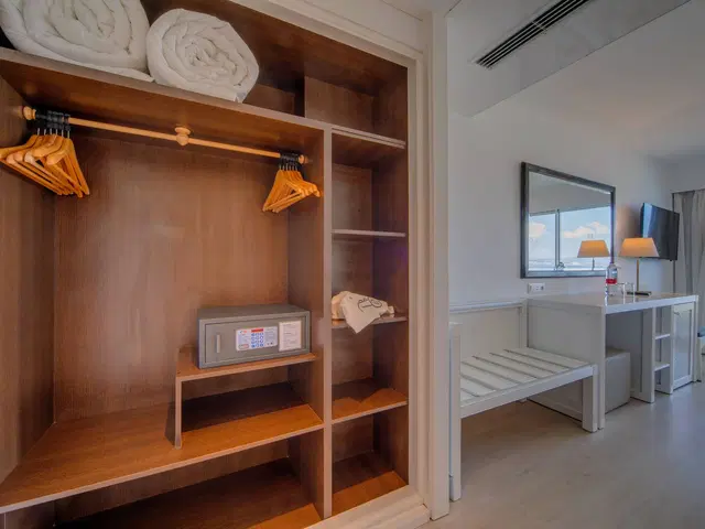 Playa Esperanza Resort ROOM_EXAMPLE