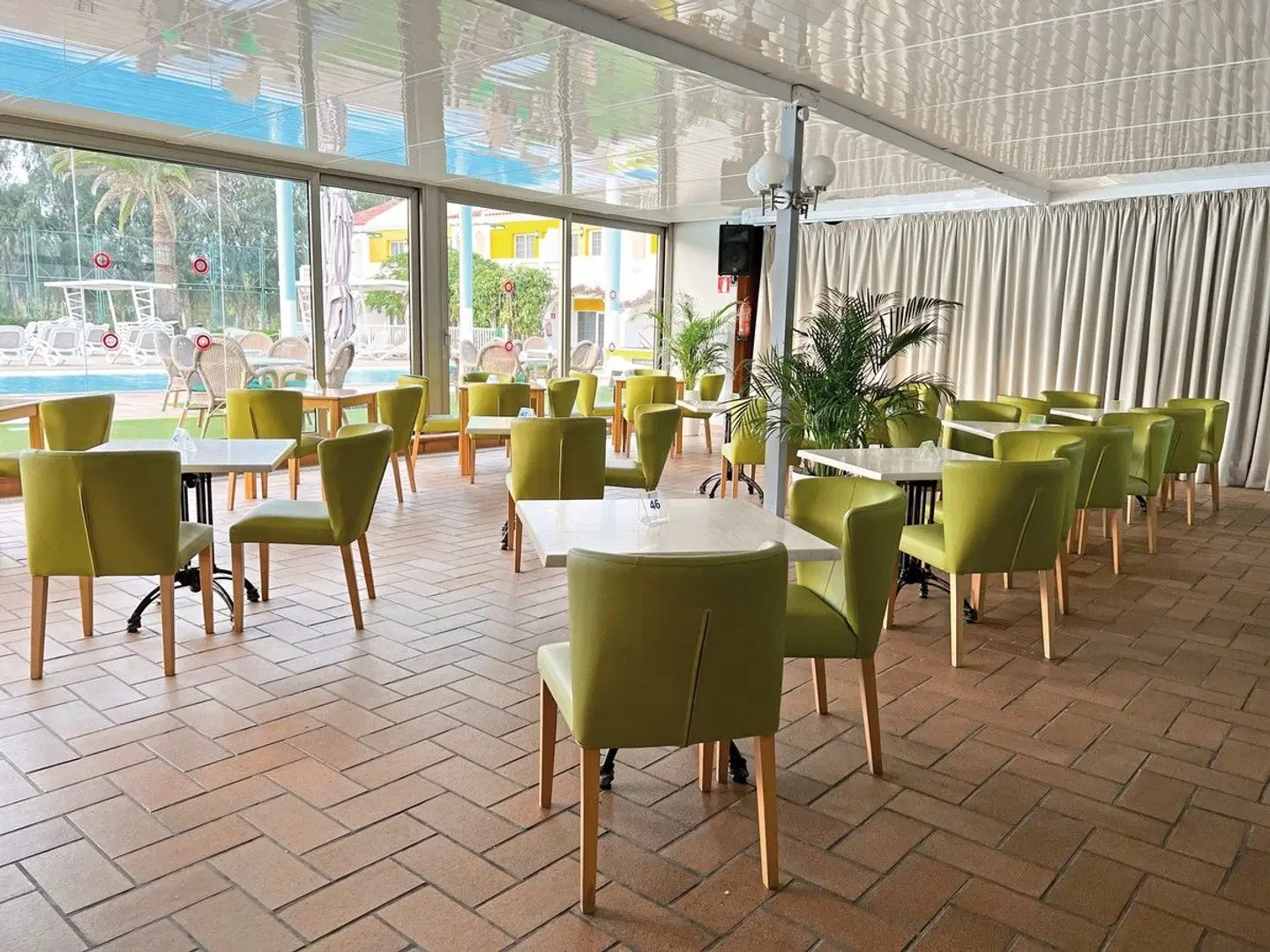 Cordial Green Golf Restaurant