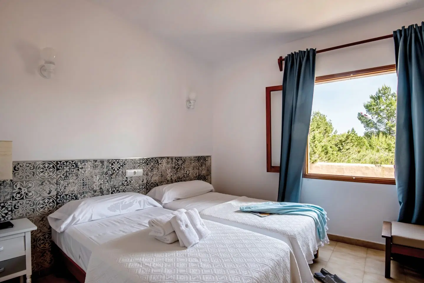 Aguamar ROOM_EXAMPLE