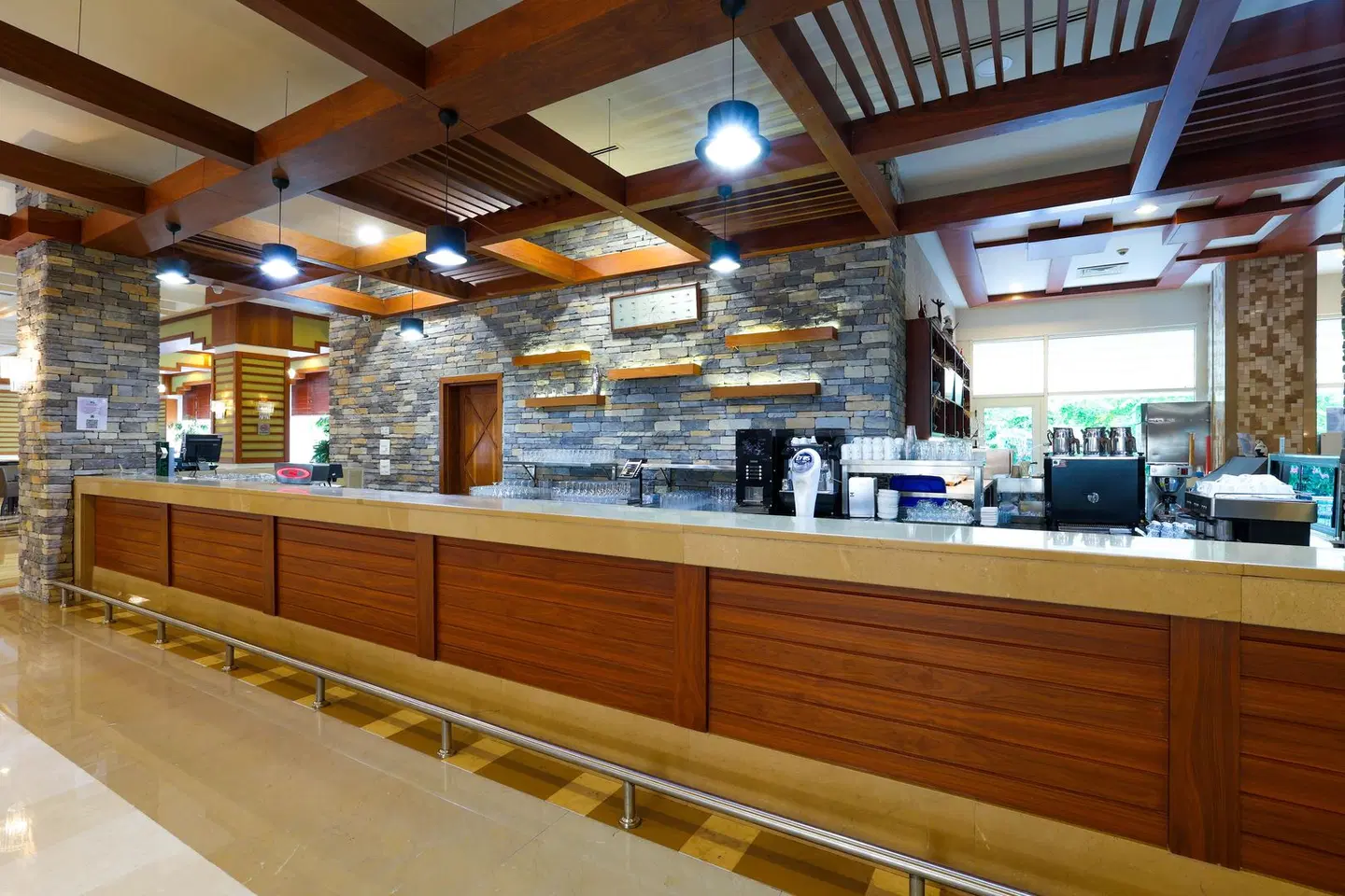 Crystal De Luxe Comfort Collection Bar