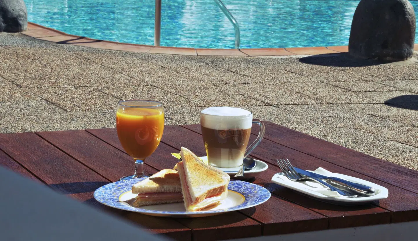 Bungalows Los Almendros - Gay Exclusive Terrasse