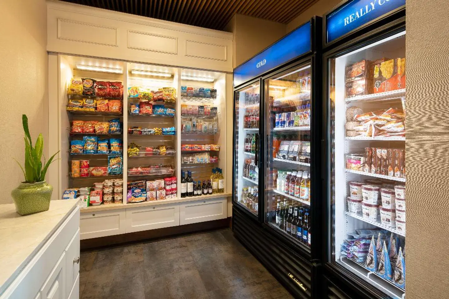 Hilton Garden Inn Long Island City New York Bar