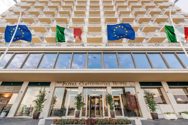 Royal Continental EXTERIOR