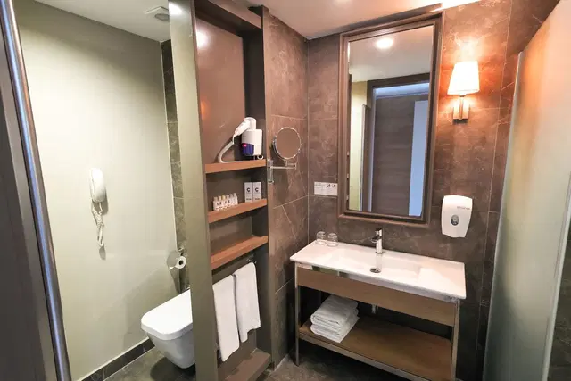 Calimera Serra Palace Badezimmer