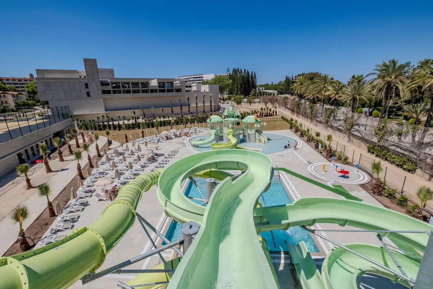 Melas Resort Hotel OUTDOOR_POOL