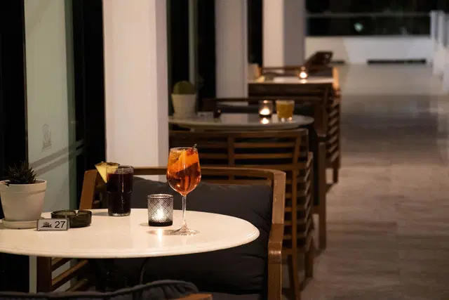 Grecian Bay LOUNGE_LOBBY