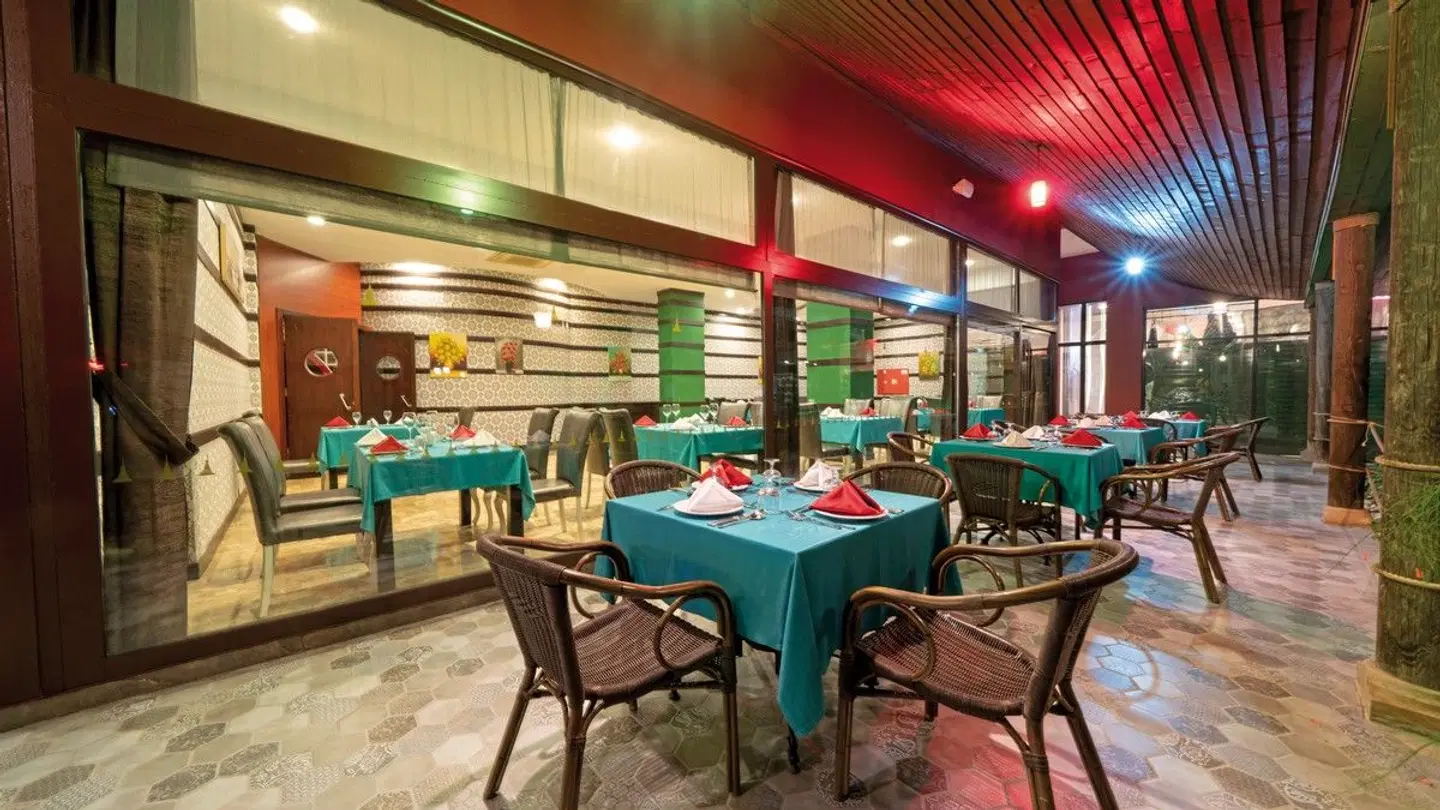 Siam Elegance Hotels & Spa Restaurant