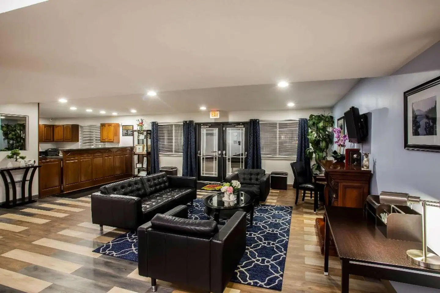 Super 8 by Wyndham Washington LOUNGE_LOBBY