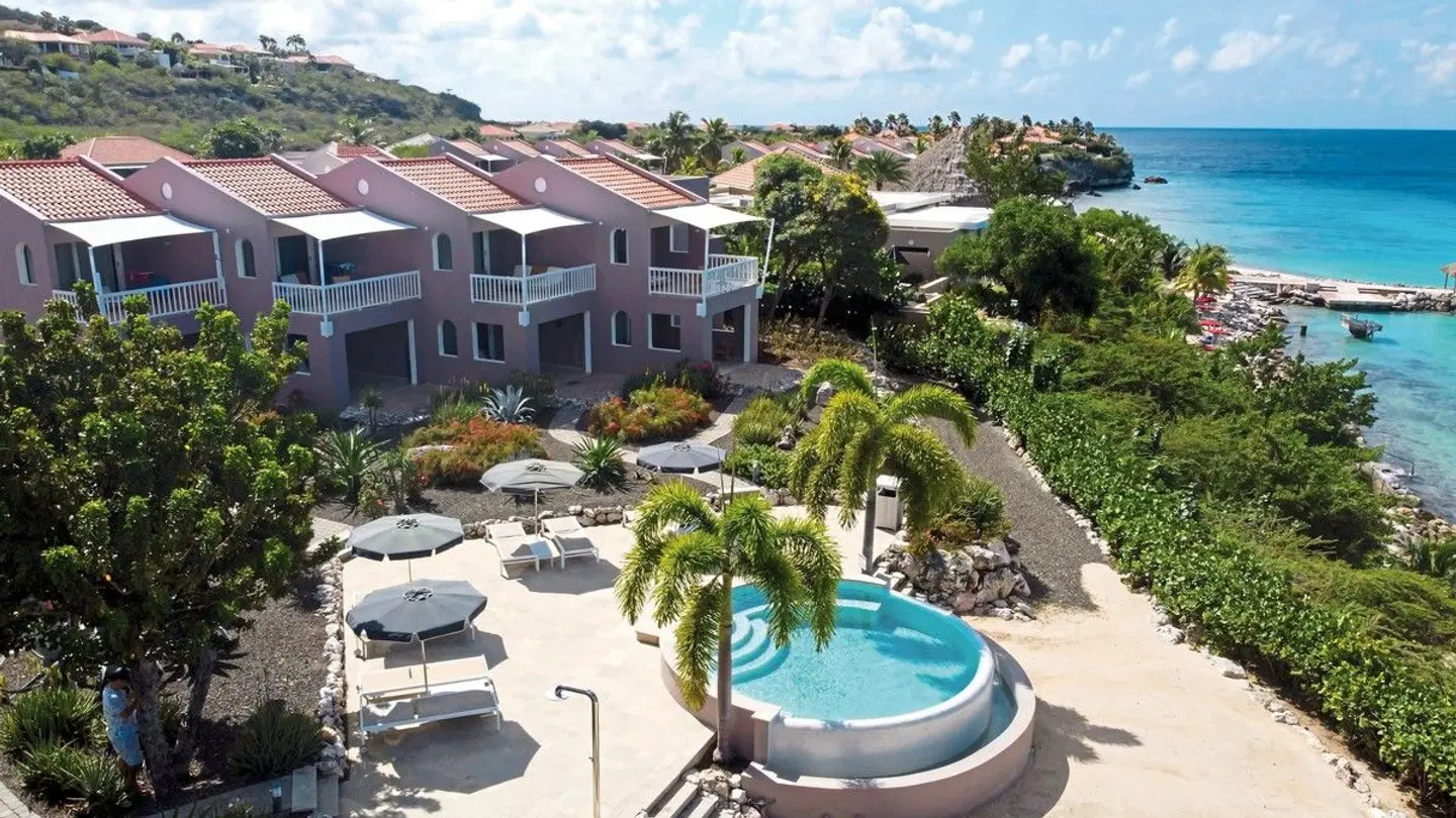 Coral Estate Luxury Resort EXTERIOR