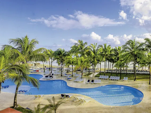 Viva Tangerine by Wyndham OUTDOOR_POOL