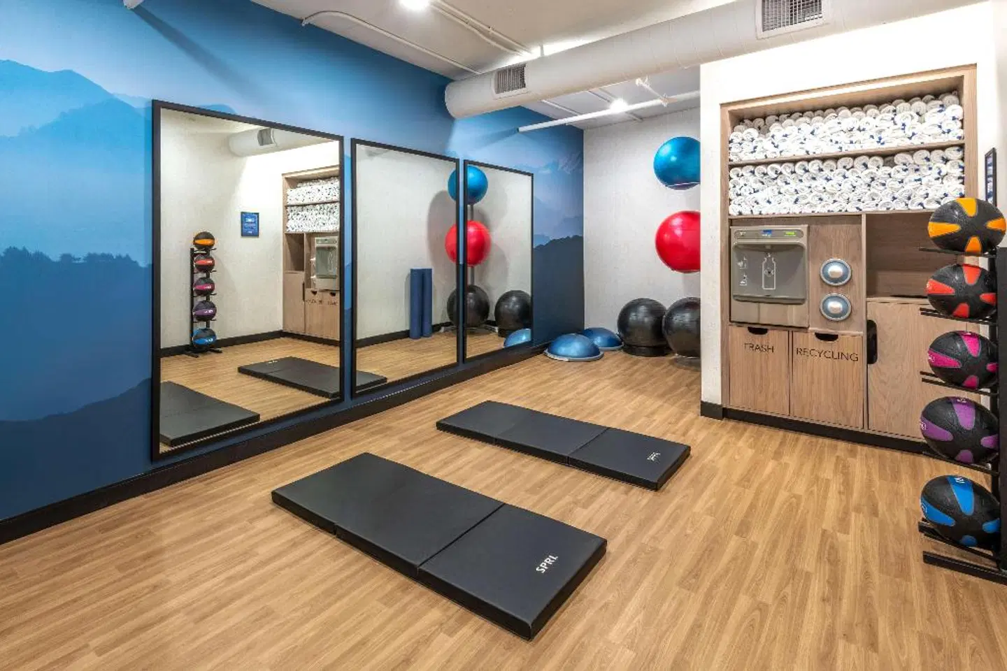 DoubleTree by Hilton Denver Cherry Creek SPORTS_AND_LEISURE