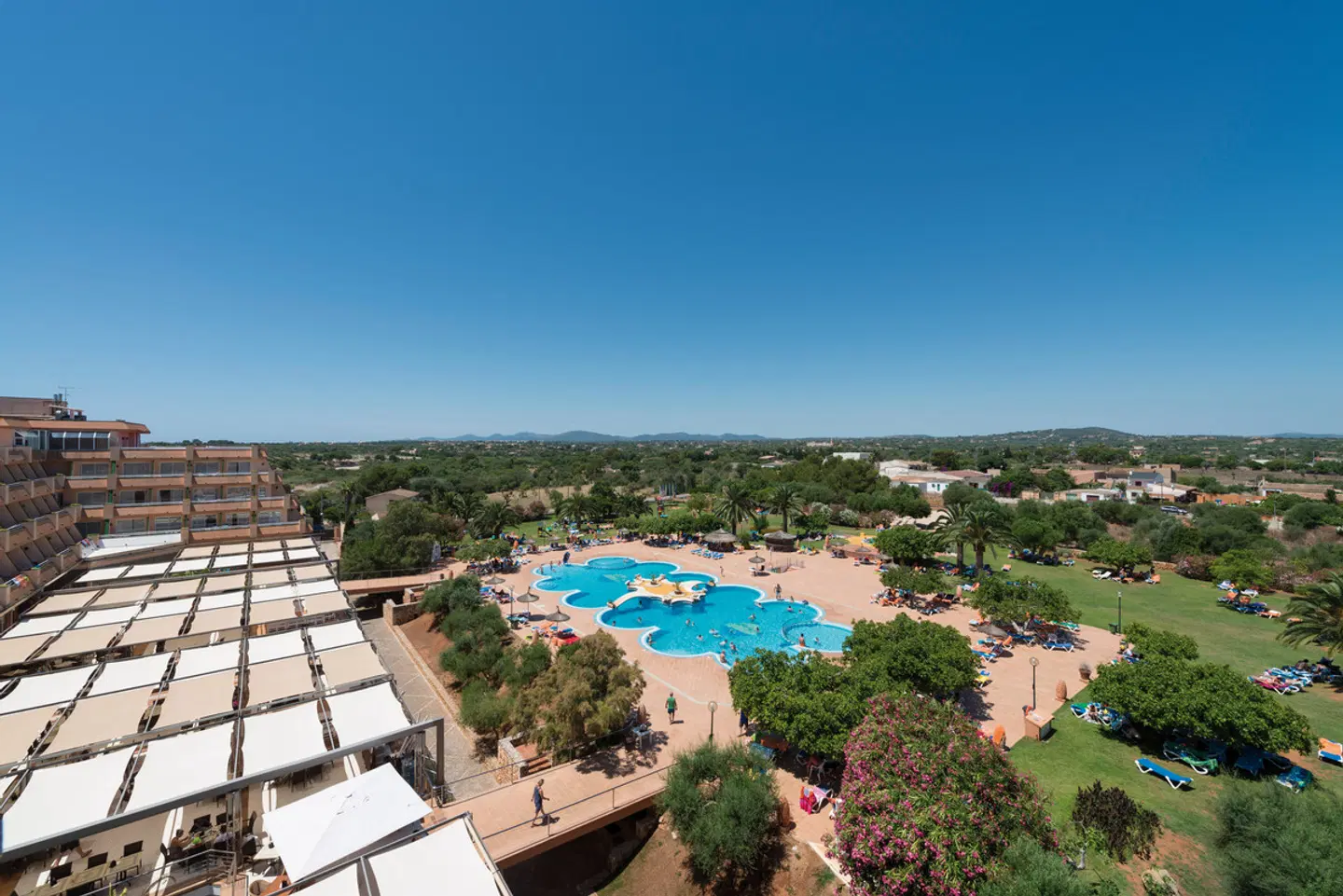 Mariant Park EXTERIOR