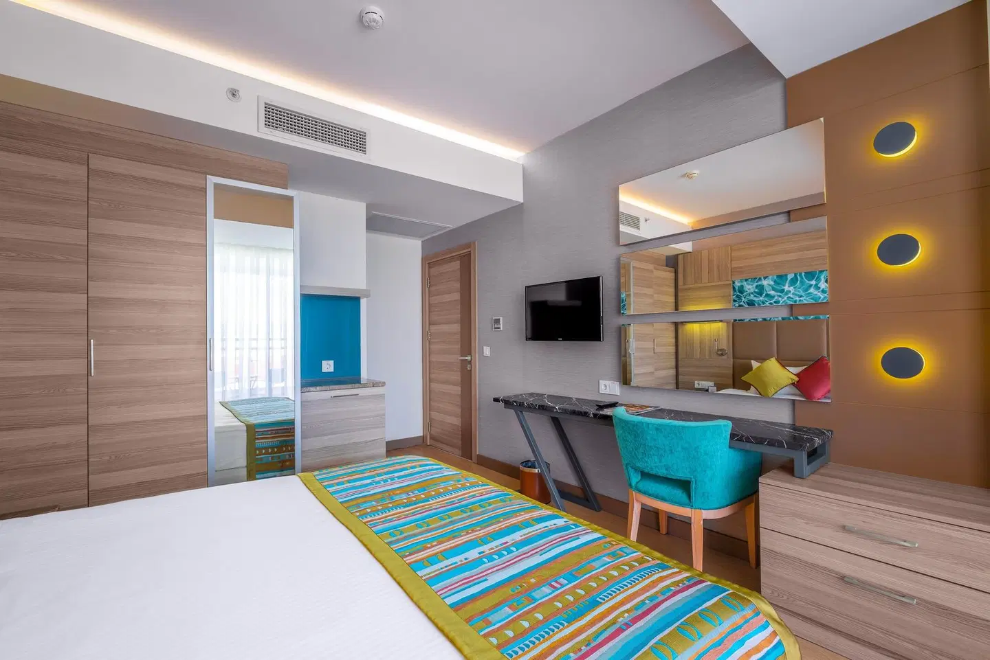 Long Beach ROOM_EXAMPLE