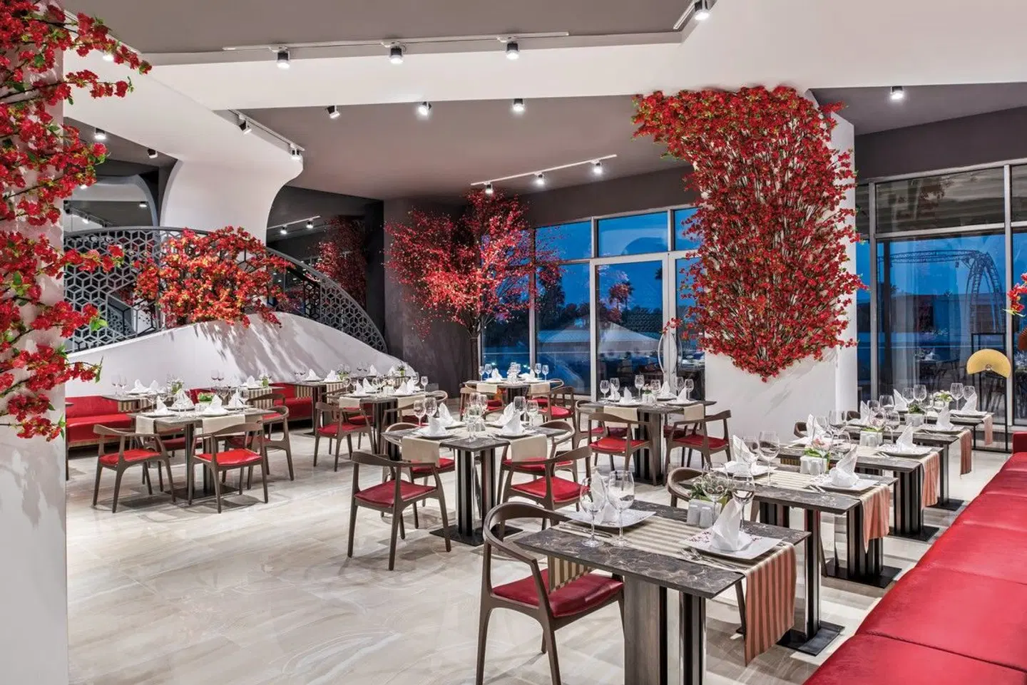 Delphin BE GRAND Resort Restaurant