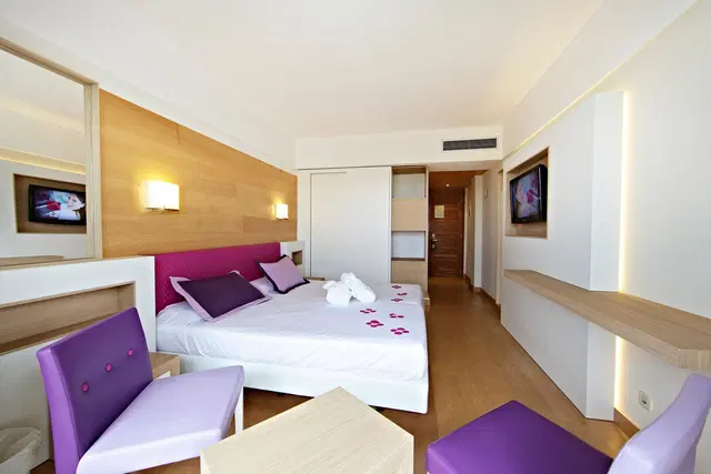 S'Entrador Playa & Spa ROOM_EXAMPLE