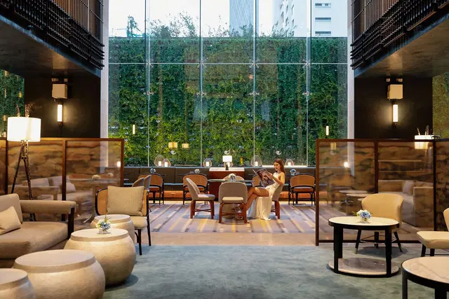 Millennium Hilton Bangkok Restaurant