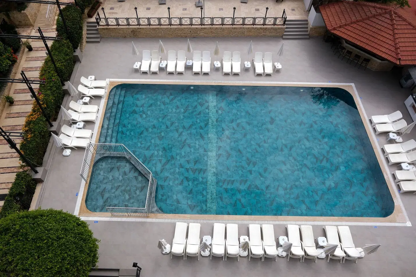 Krizantem Hotel OUTDOOR_POOL
