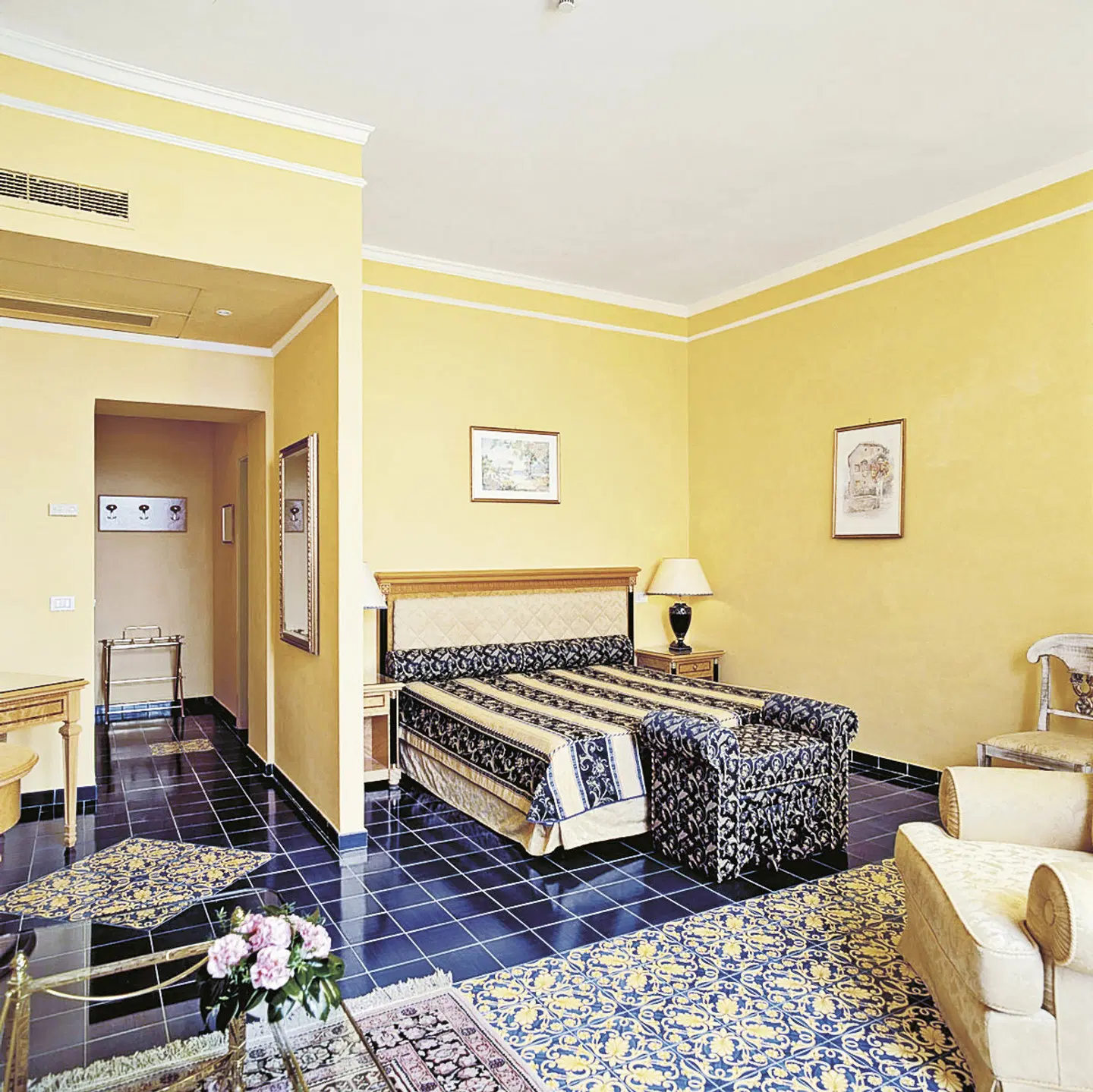 Imperial Tramontano ROOM_EXAMPLE